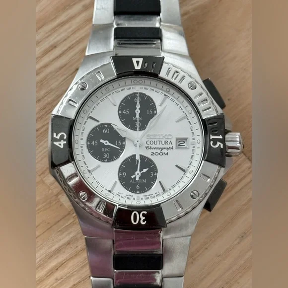 Seiko Coutura Chronograph Rare Vintage Men’s Watch 200M Stainless Bracelet Dial